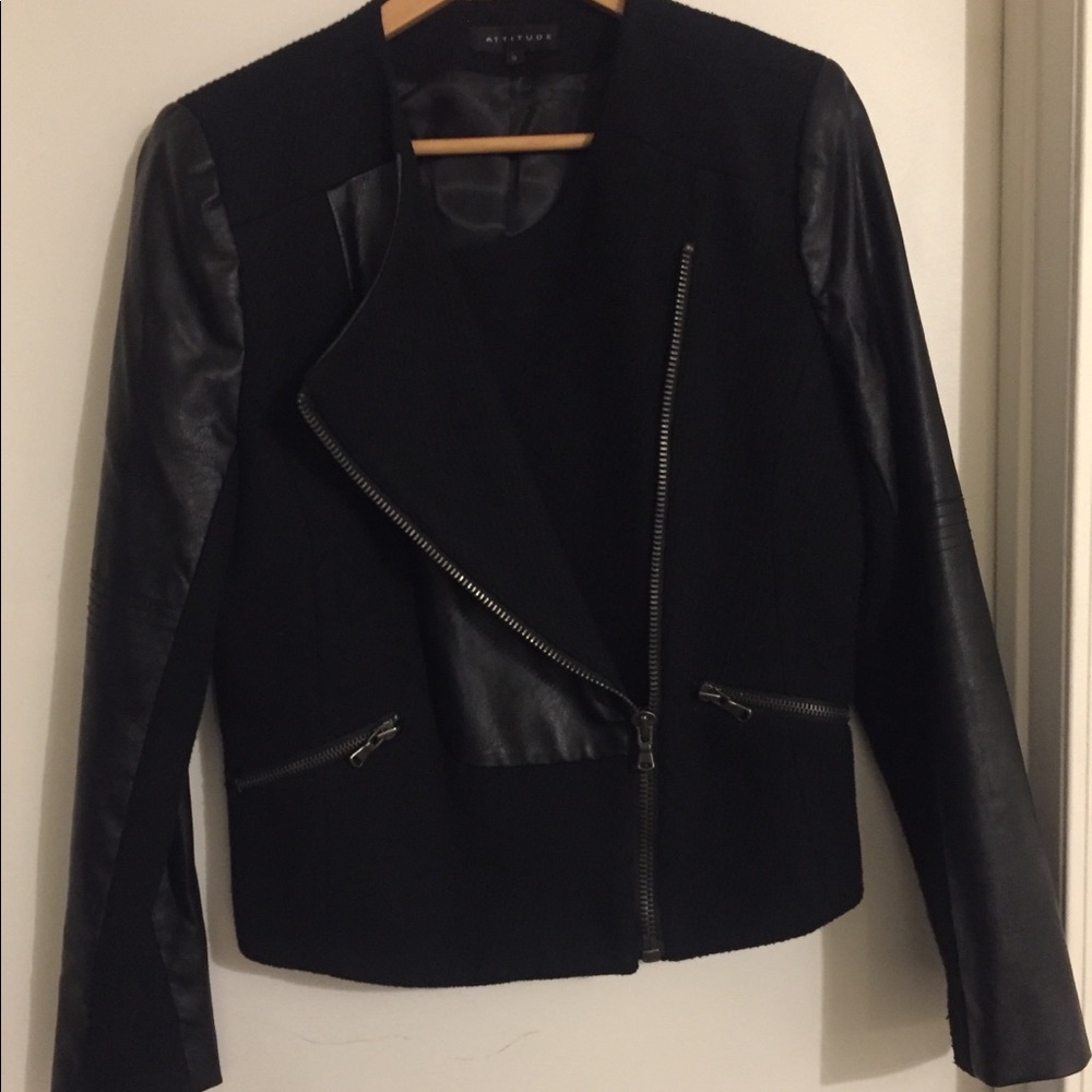 Black blazer jacket with faux leather sleeves